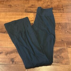 Brandy Melville Flared Leggings